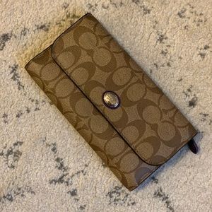 Coach wallet